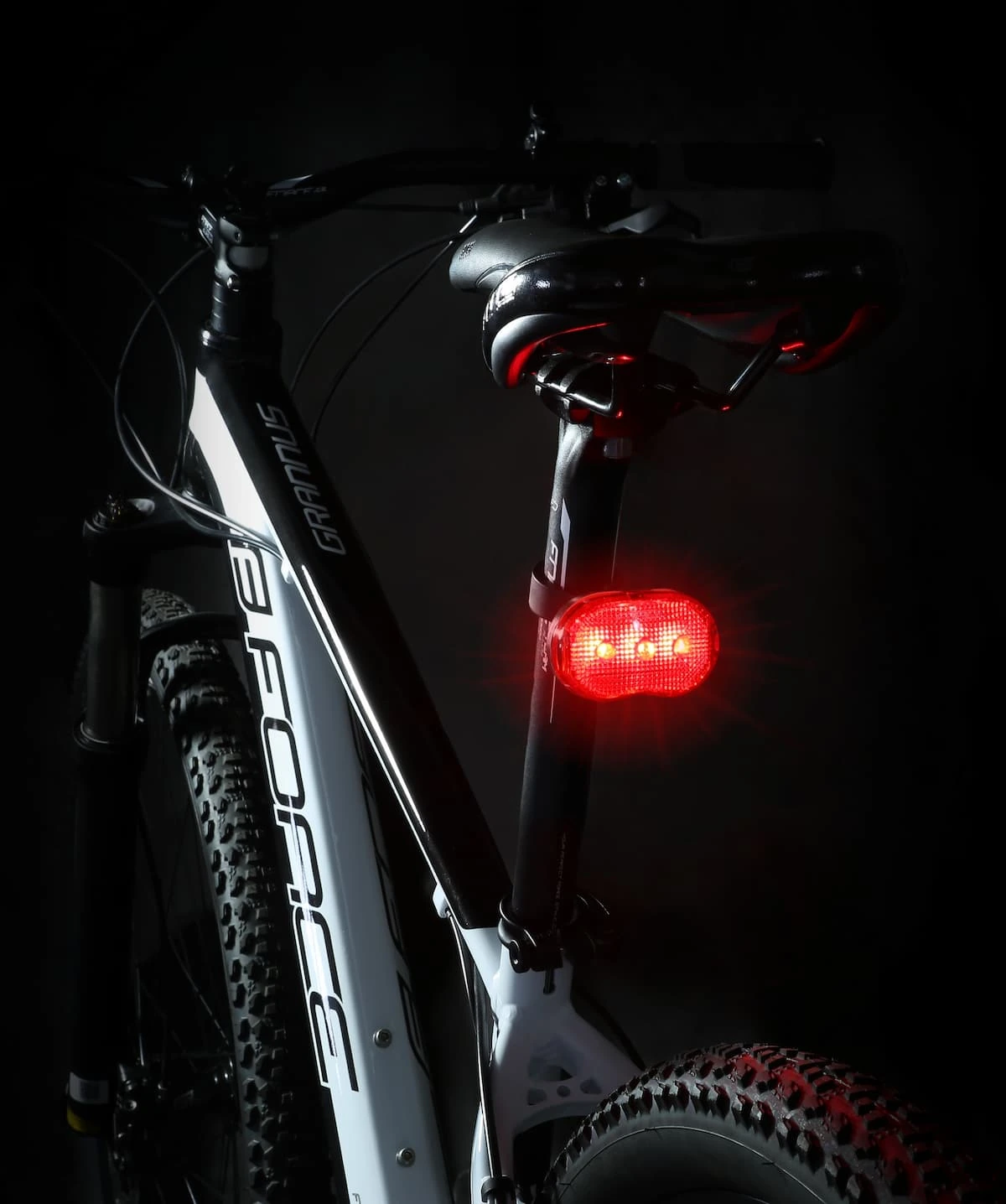 Fahrrad-Rücklicht Profi, mit 3 LEDs